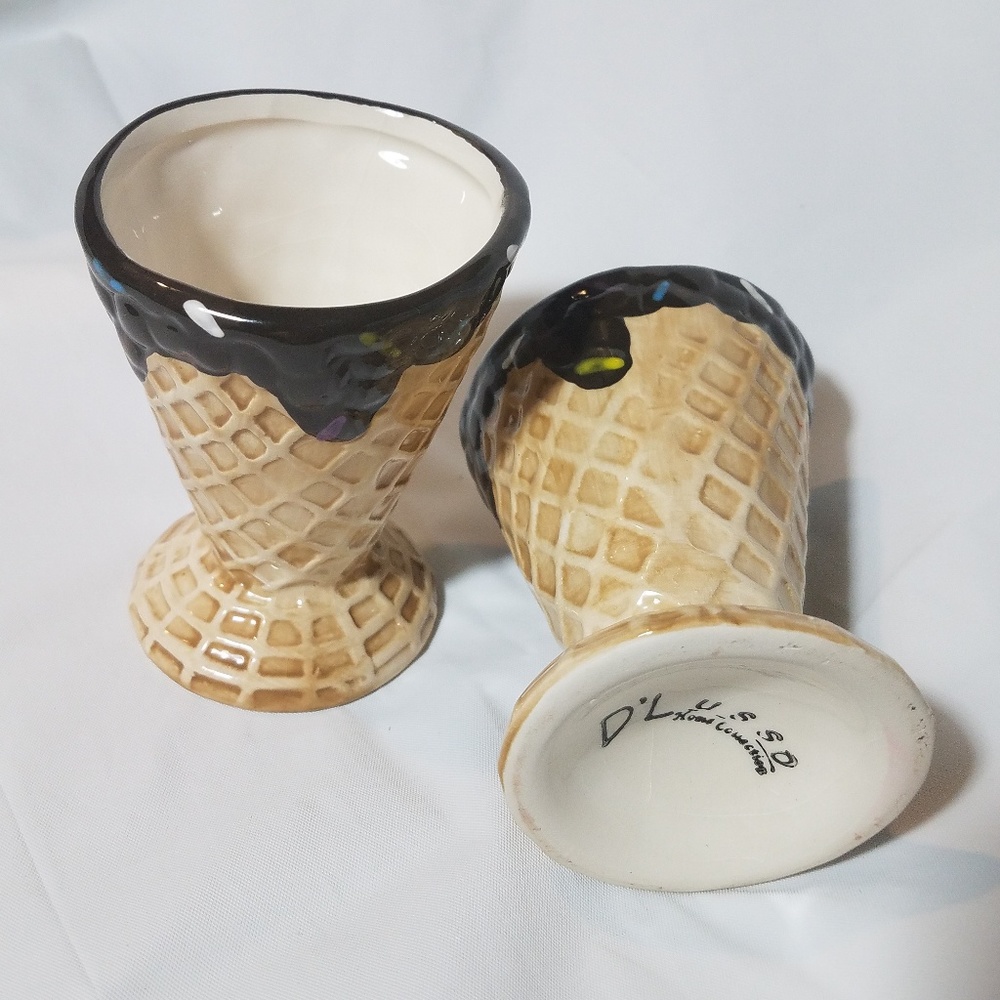 Ice cream cone cup porcelain mug